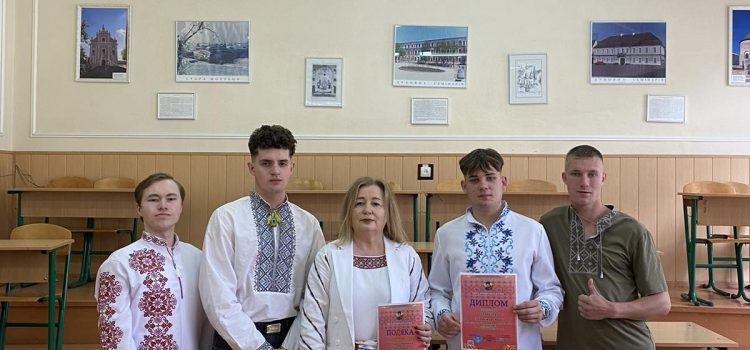 ГРАН-ПРІ — У СКАРБНИЧКУ ТВОРЧИХ ПЕРЕМОГ ОГІЄНКОВОГО УНІВЕРСИТЕТУ! ГРАН-ПРІ — У СКАРБНИЧКУ ТВОРЧИХ ПЕРЕМОГ ОГІЄНКОВОГО УНІВЕРСИТЕТУ!